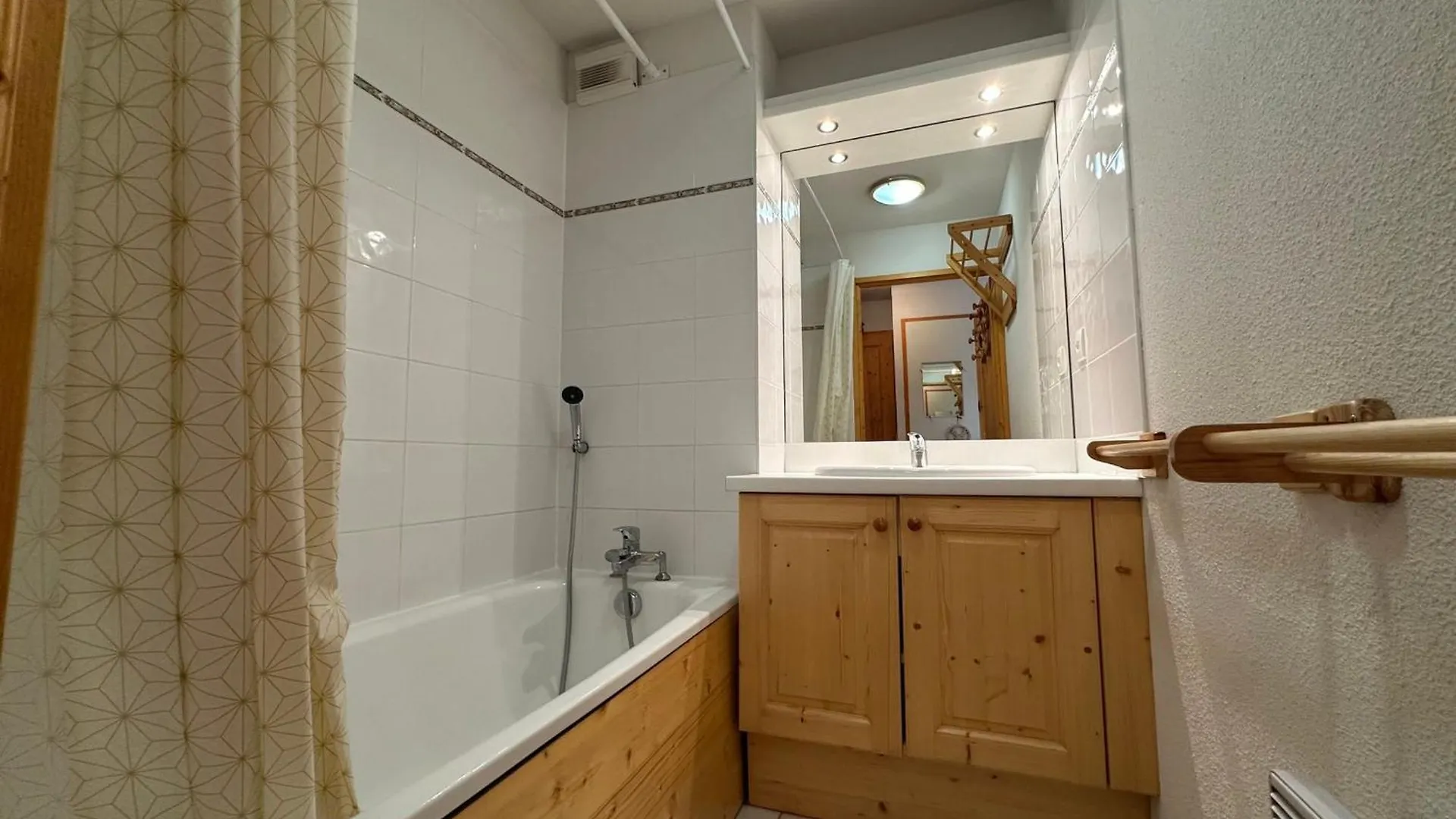 Appartement Cosy Pour 6 Personnes Au Pied Des Pistes A Morillon 1100 - Fr-1-642-27 0*,  צרפת